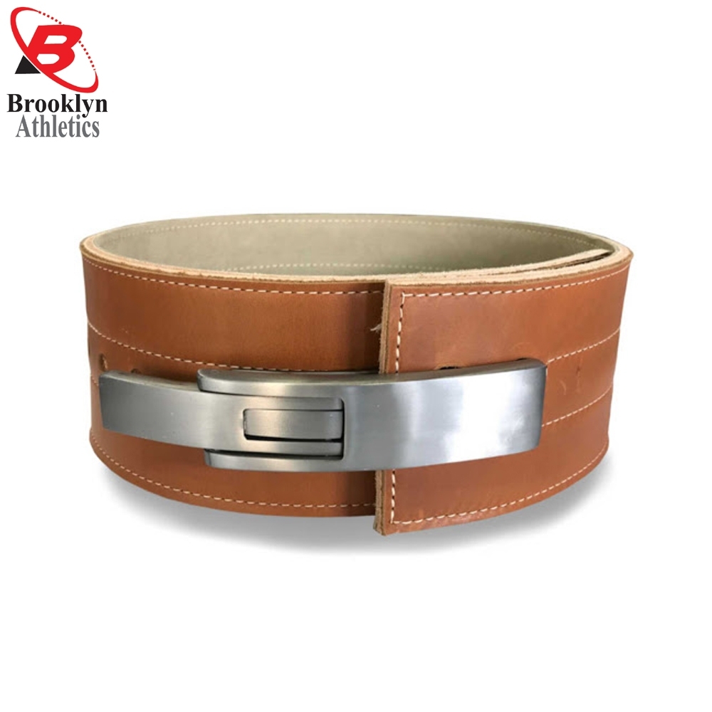 Lever powerlifting belt